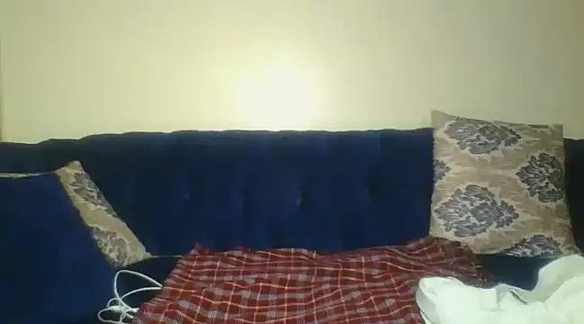 SweetLeona on StripChat 