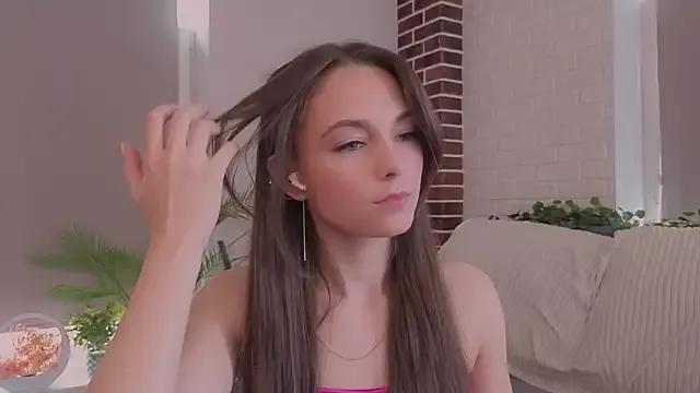 SynnoveBaber on StripChat 