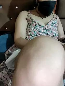 Tara_Golz on StripChat