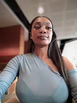 VannessaJj — Moan&Squirt naked PARKING  LOT Public