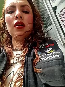 StripChat VERONICA__03  is Freechat  VERONICA__03 — Domi in my pussy until I squirt