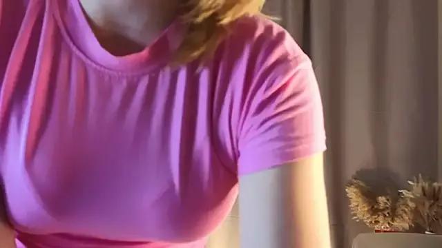 VinnieSerrano on StripChat 